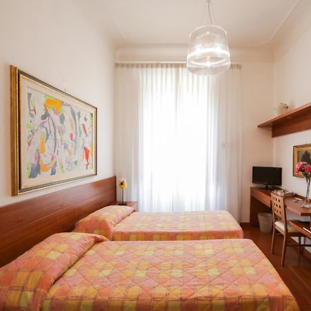 B&B Orfeo'S โรม ภายนอก รูปภาพ