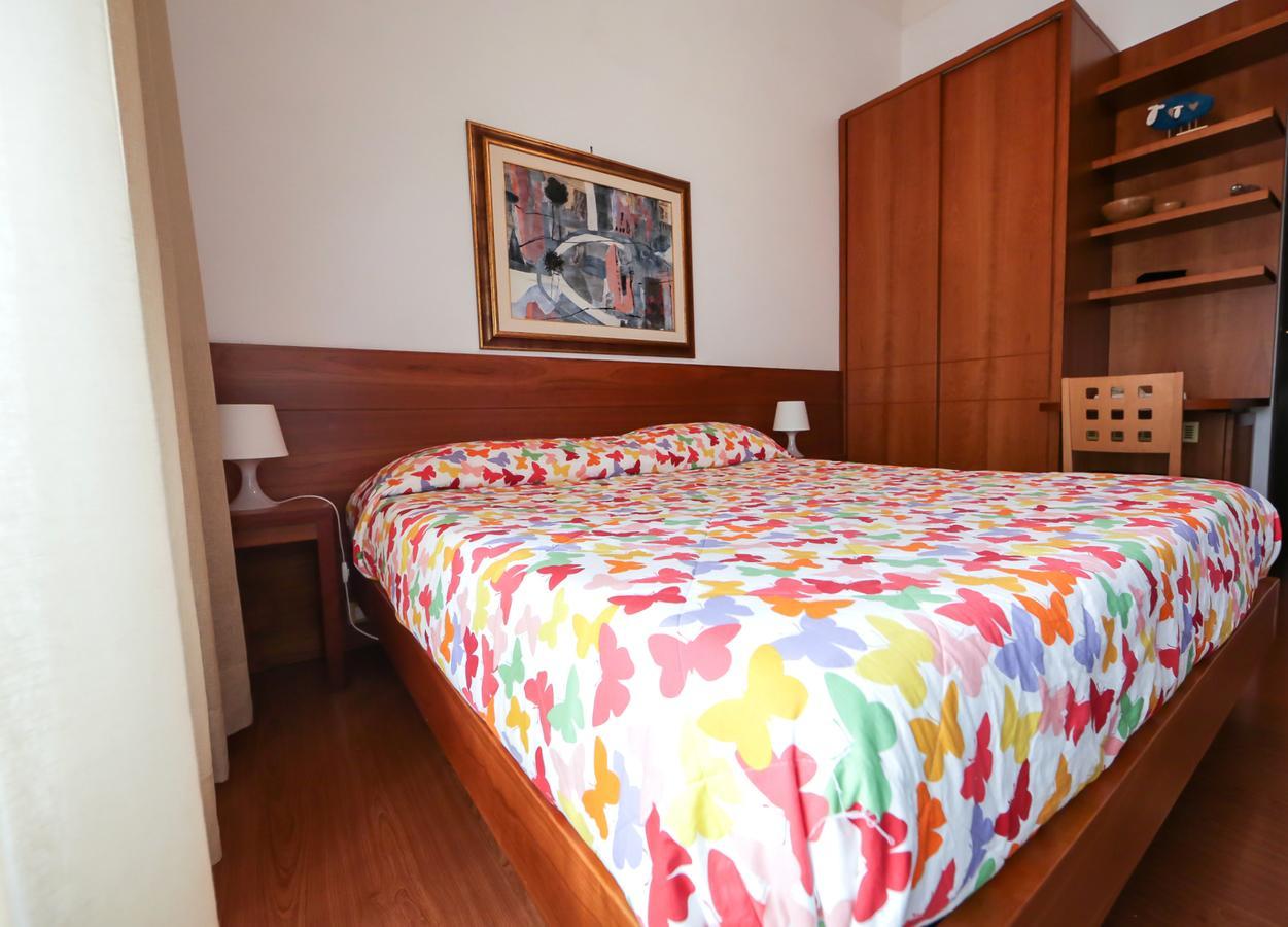 B&B Orfeo'S โรม ภายนอก รูปภาพ